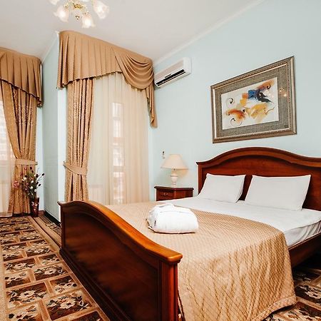 Business Hotel Астана Екстериор снимка